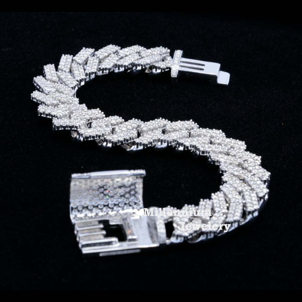 https://cdn.shopify.com/s/files/1/0571/2825/5601/files/1_1.jpg?v=1737453633