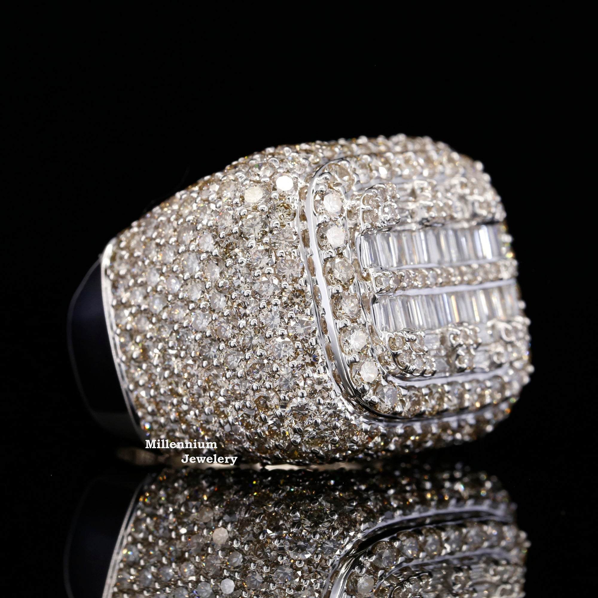 https://cdn.shopify.com/s/files/1/0571/2825/5601/files/2_487421d2-2f64-45d2-bd61-79a535532429.jpg?v=1741675665