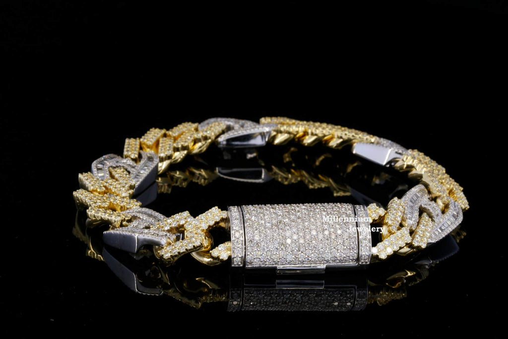 https://cdn.shopify.com/s/files/1/0571/2825/5601/files/2_5656fd90-c305-4600-9394-d67d12393da3.jpg?v=1720242758