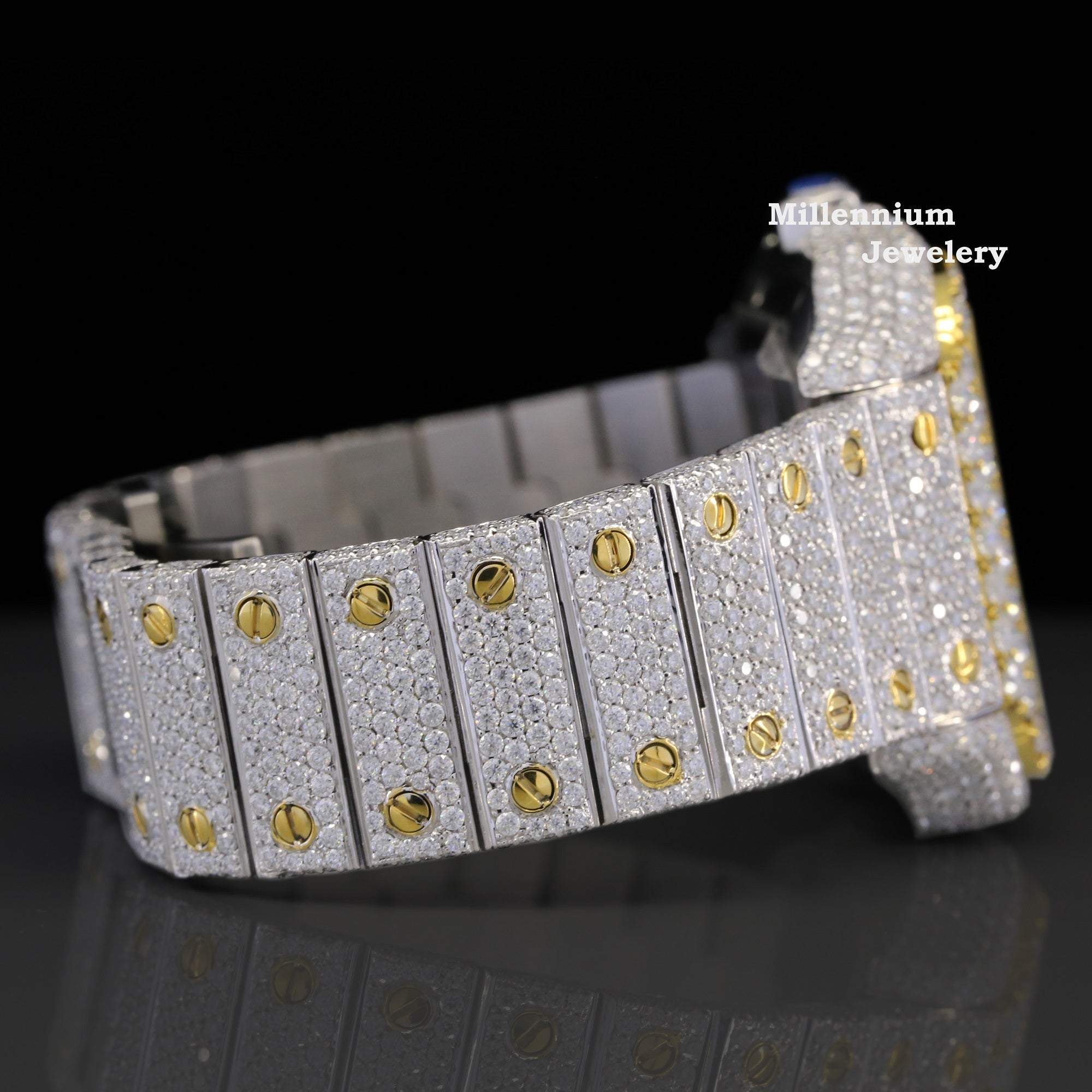 https://cdn.shopify.com/s/files/1/0571/2825/5601/files/2_7a5dfd09-1692-47db-a1a3-66c496979749.jpg?v=1735716207
