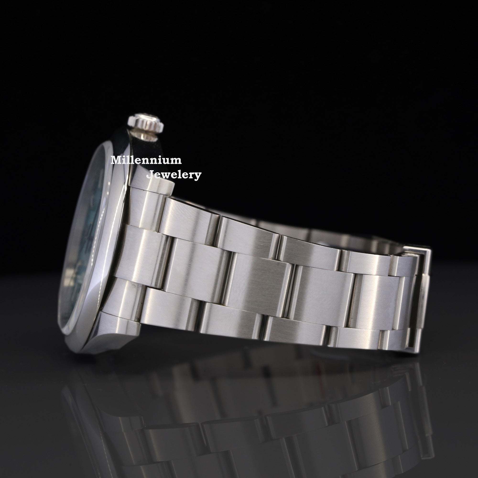 https://cdn.shopify.com/s/files/1/0571/2825/5601/files/2_bda22284-0d3f-4feb-8fb2-30fe74498e9c.jpg?v=1735031579