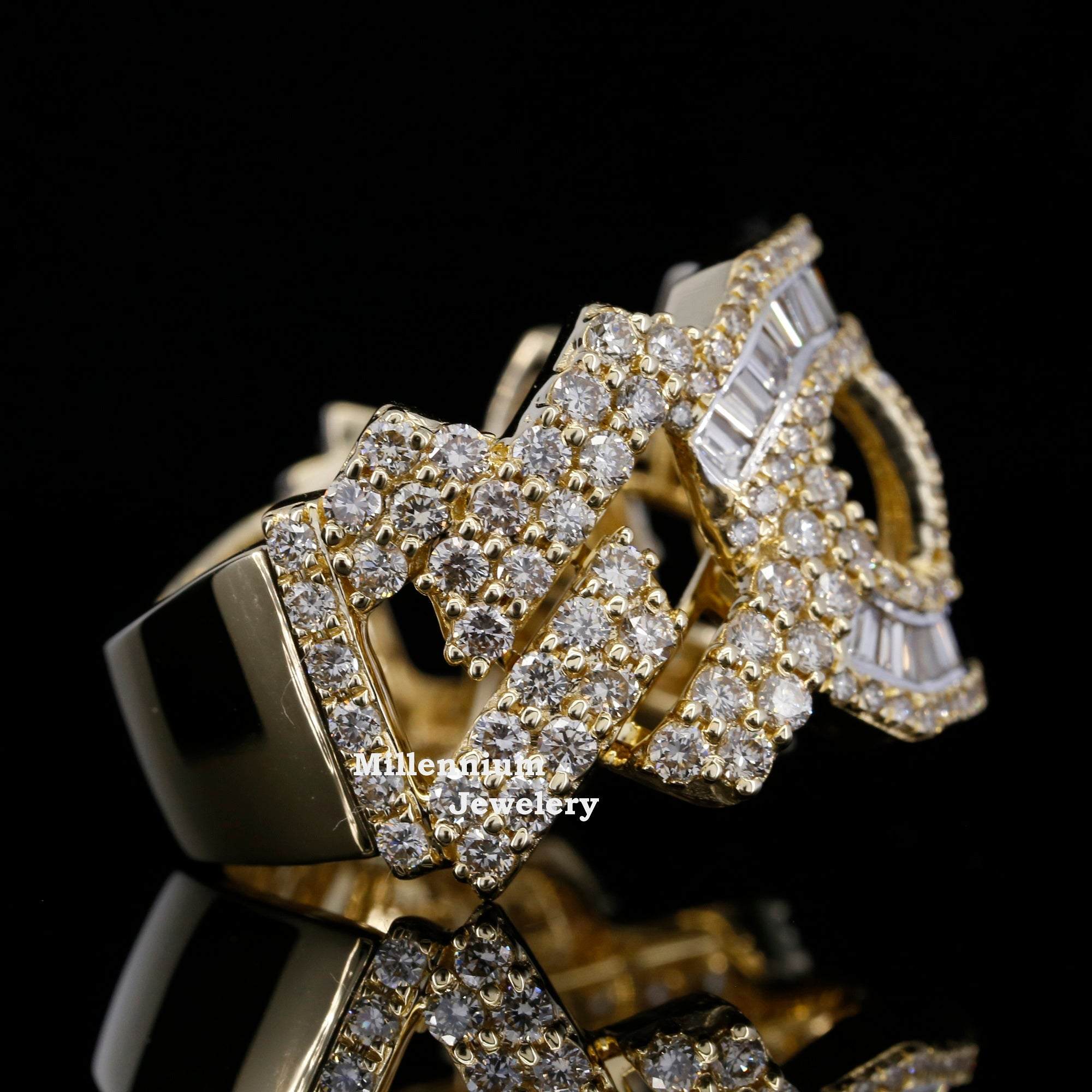 https://cdn.shopify.com/s/files/1/0571/2825/5601/files/2_e46b97e0-40be-4a7f-8def-2449f9cd75a3.jpg?v=1740727552