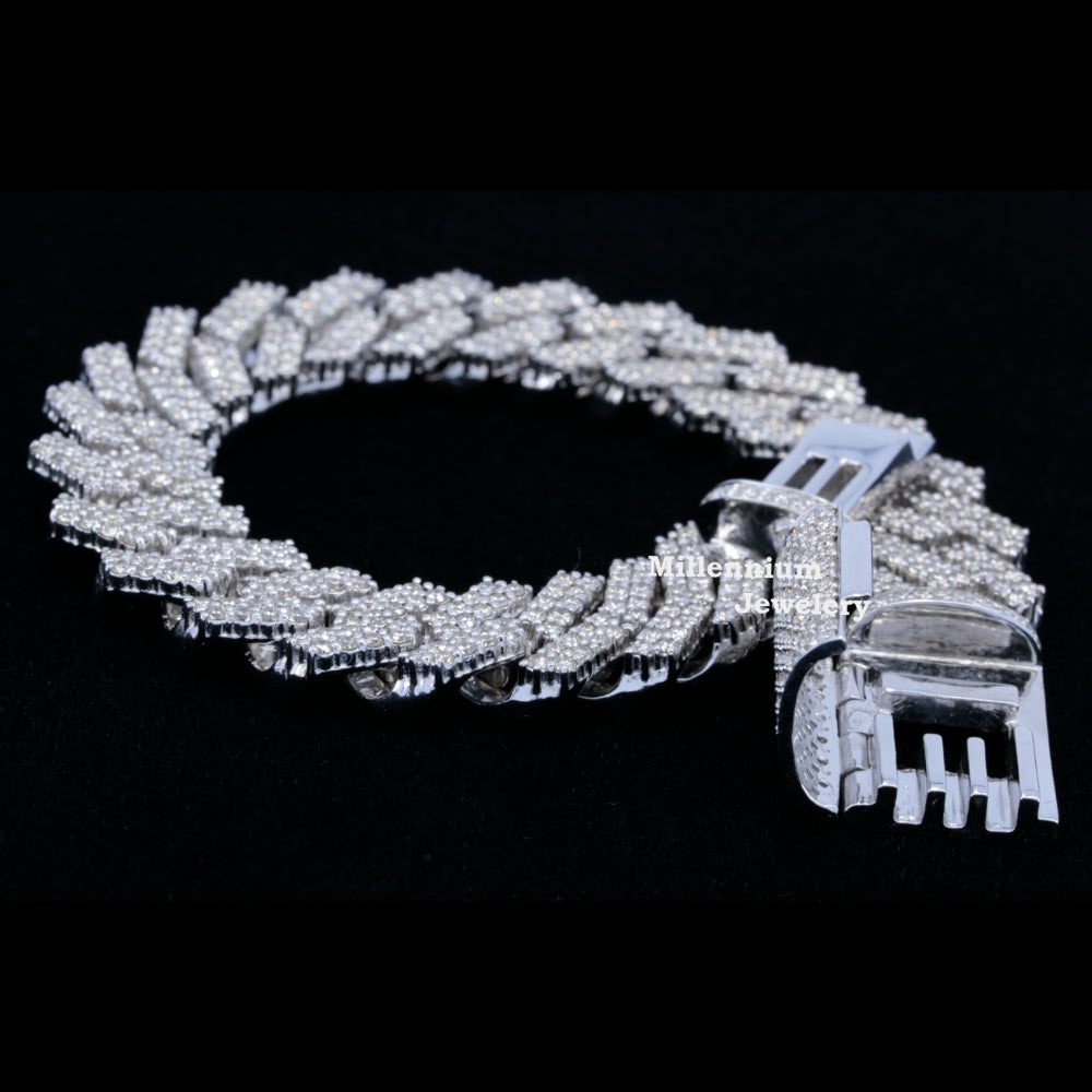 https://cdn.shopify.com/s/files/1/0571/2825/5601/files/3_1.jpg?v=1720242549