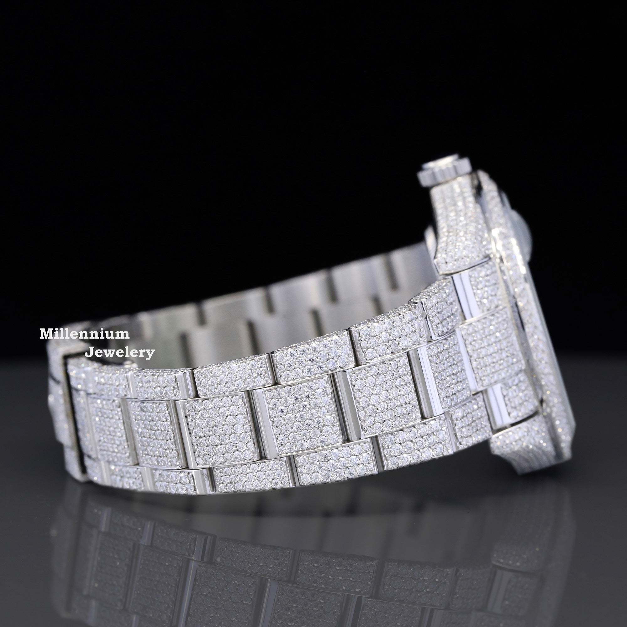 https://cdn.shopify.com/s/files/1/0571/2825/5601/files/3_7fdba954-83c4-480a-8ffa-b6f6a68614f3.jpg?v=1735716430