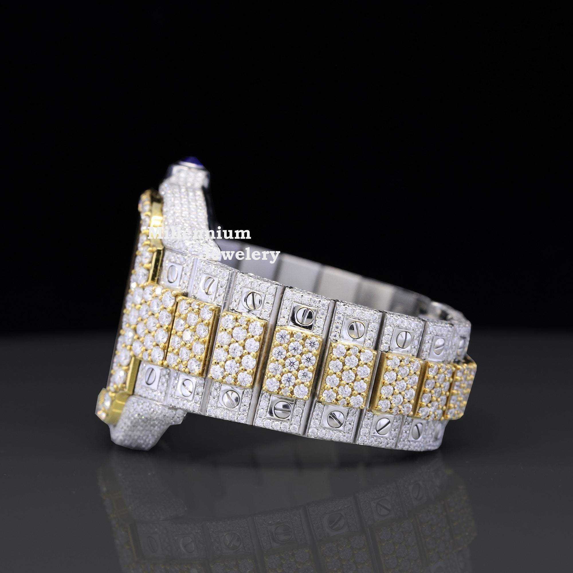 https://cdn.shopify.com/s/files/1/0571/2825/5601/files/4_27bdb6de-f5fd-4bcf-8e33-6ea800a95cfb.jpg?v=1744445083