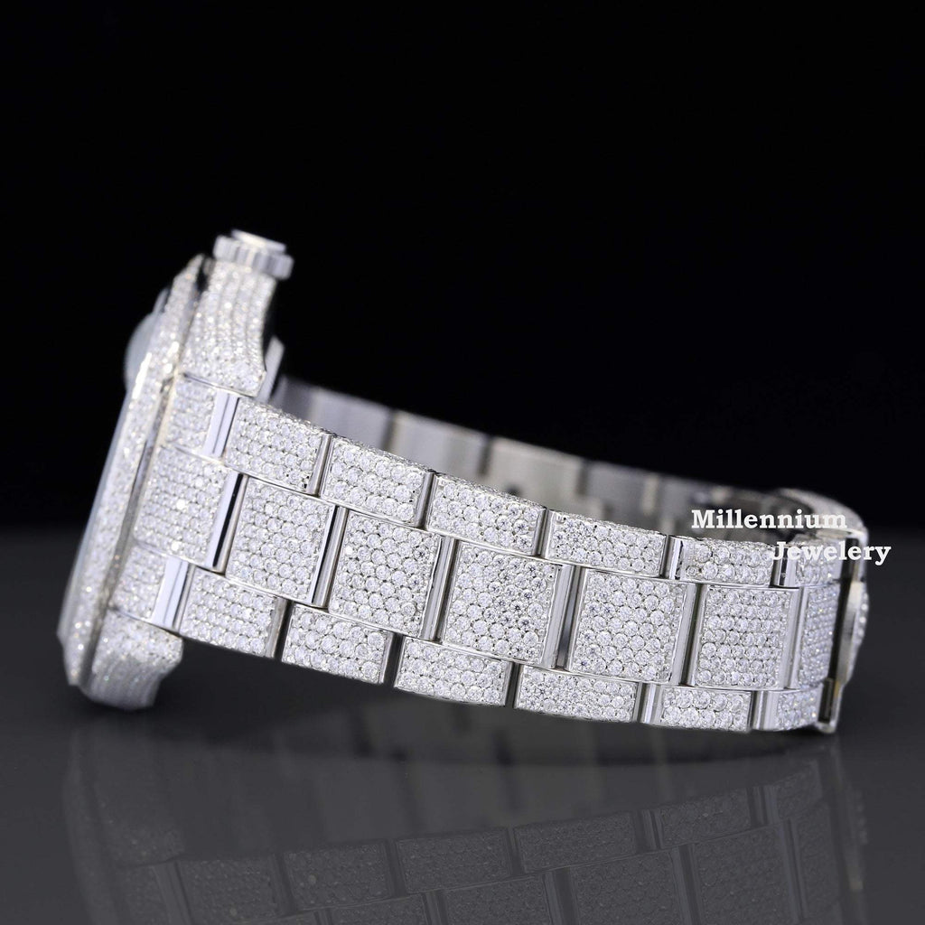 https://cdn.shopify.com/s/files/1/0571/2825/5601/files/4_4080cb34-aef4-400e-a8dc-d2b41560b479.jpg?v=1735716430
