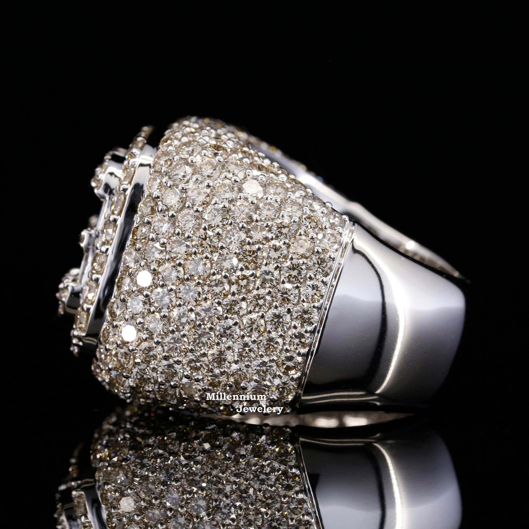 https://cdn.shopify.com/s/files/1/0571/2825/5601/files/4_7599f870-d4c2-4216-8584-e9788dfcc8ea.jpg?v=1741675665