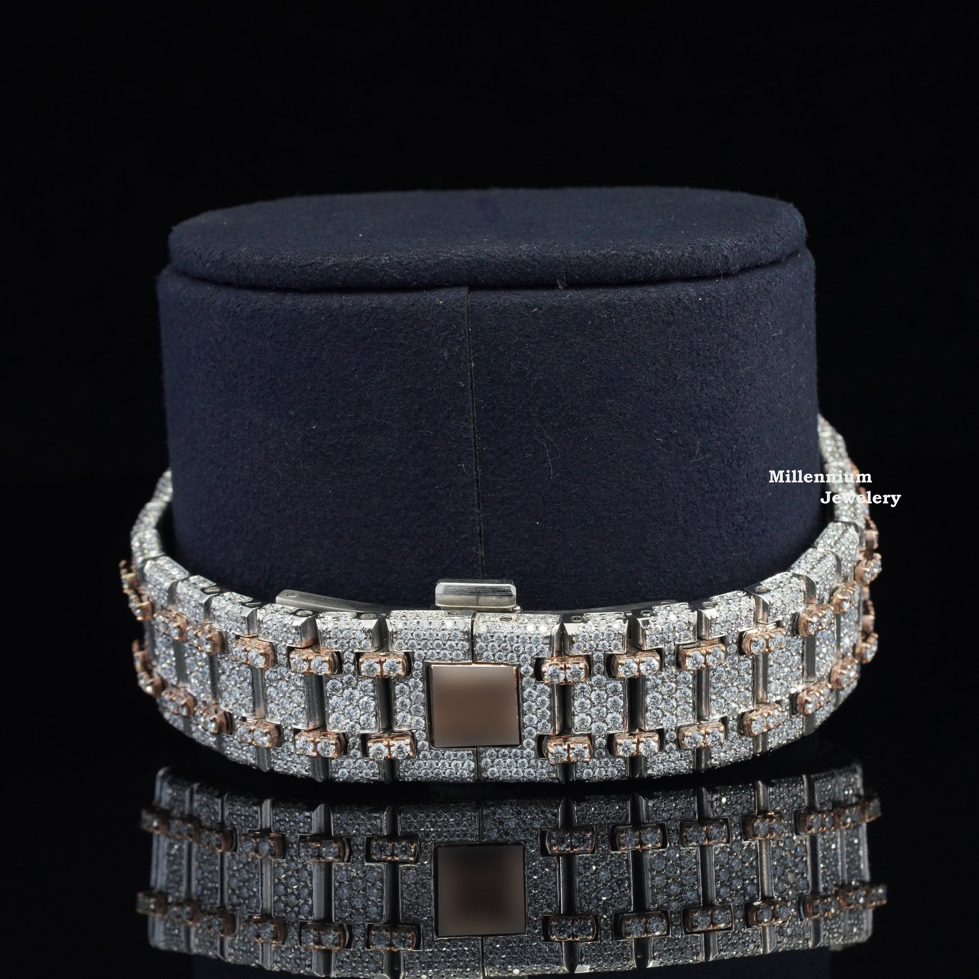 https://cdn.shopify.com/s/files/1/0571/2825/5601/files/4_c9890fc9-d091-46e7-b21d-a03ab0a01570.jpg?v=1777539240