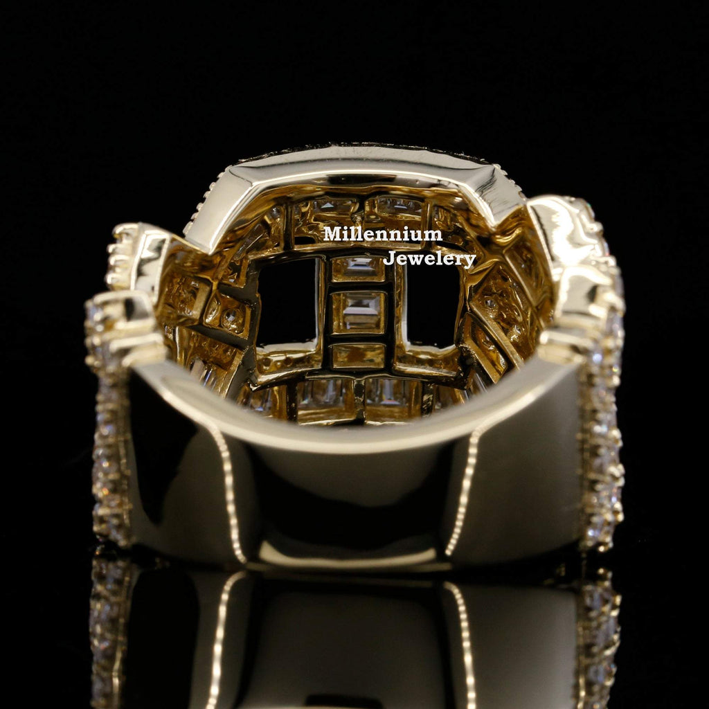https://cdn.shopify.com/s/files/1/0571/2825/5601/files/4_fa0bd8df-03ae-4f68-b891-71ee8672a612.jpg?v=1740727552