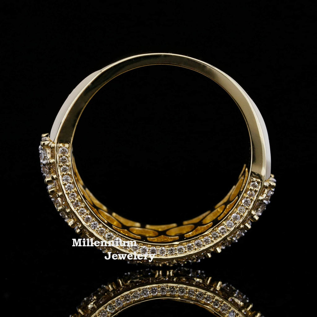 https://cdn.shopify.com/s/files/1/0571/2825/5601/files/6_d8eed755-f004-4242-ba67-a7c45a80ff9f.jpg?v=1740727821
