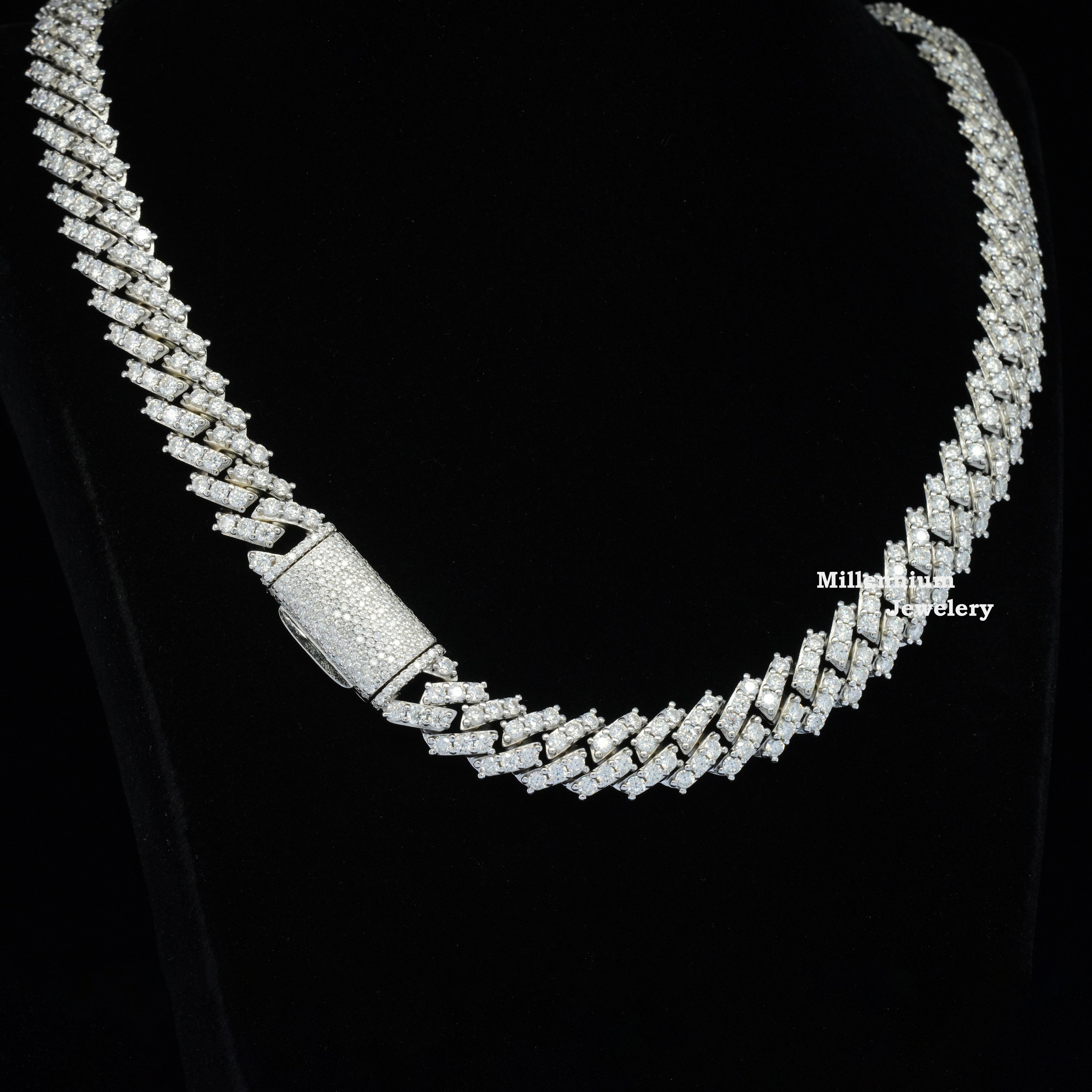 https://cdn.shopify.com/s/files/1/0571/2825/5601/files/DSC00603.jpg?v=1751018793