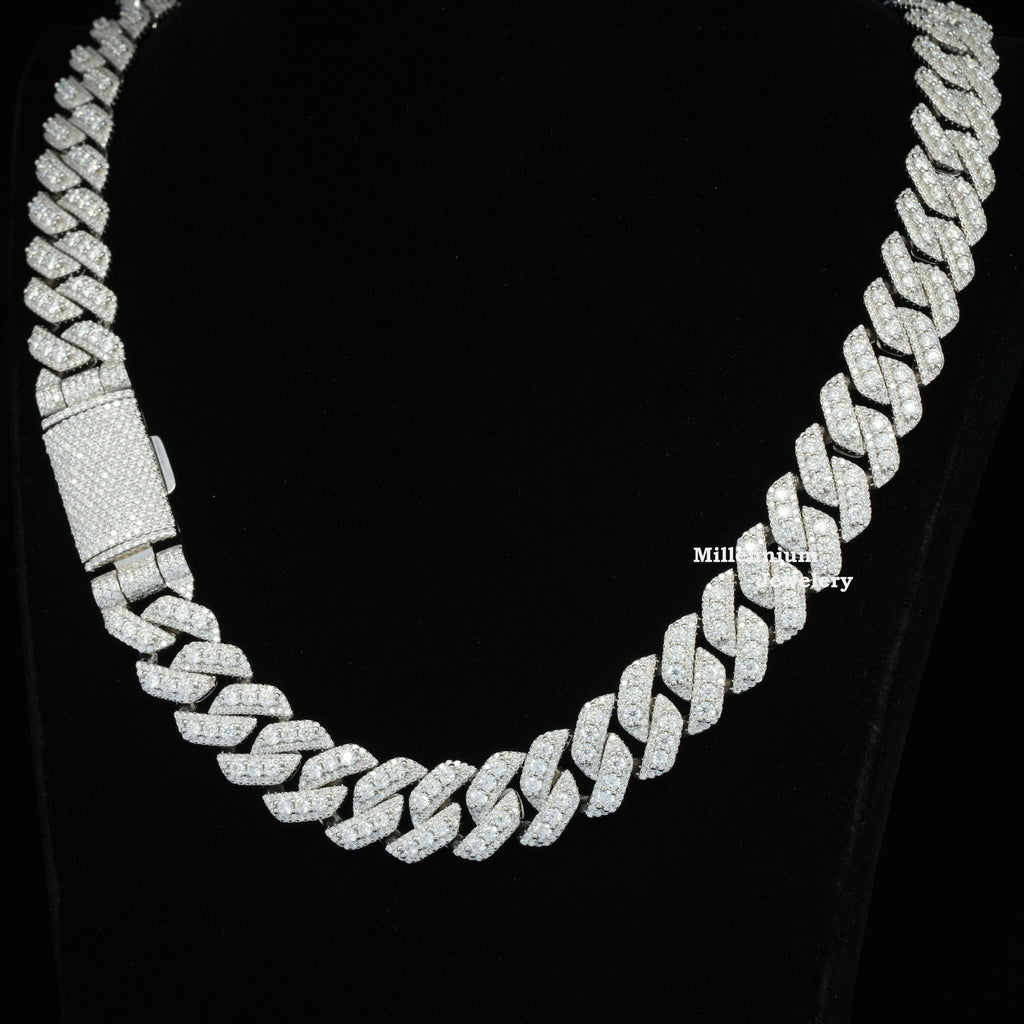 https://cdn.shopify.com/s/files/1/0571/2825/5601/files/DSC00620.jpg?v=1751019917