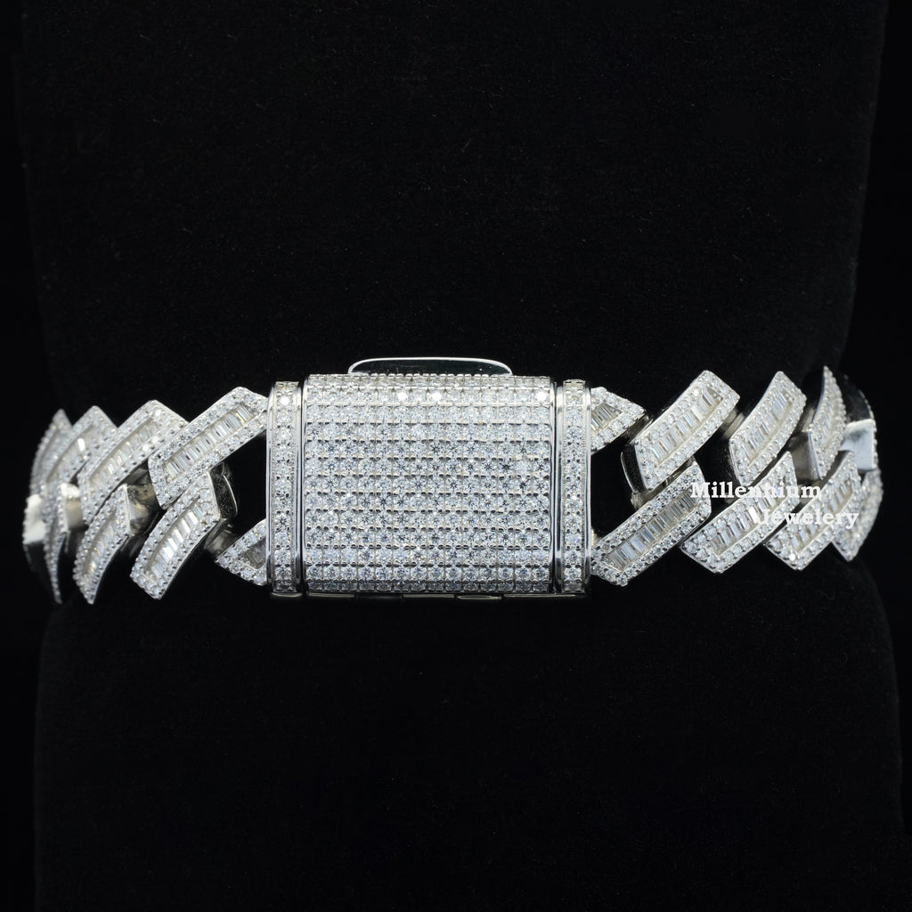 https://cdn.shopify.com/s/files/1/0571/2825/5601/files/DSC00651.jpg?v=1751019491