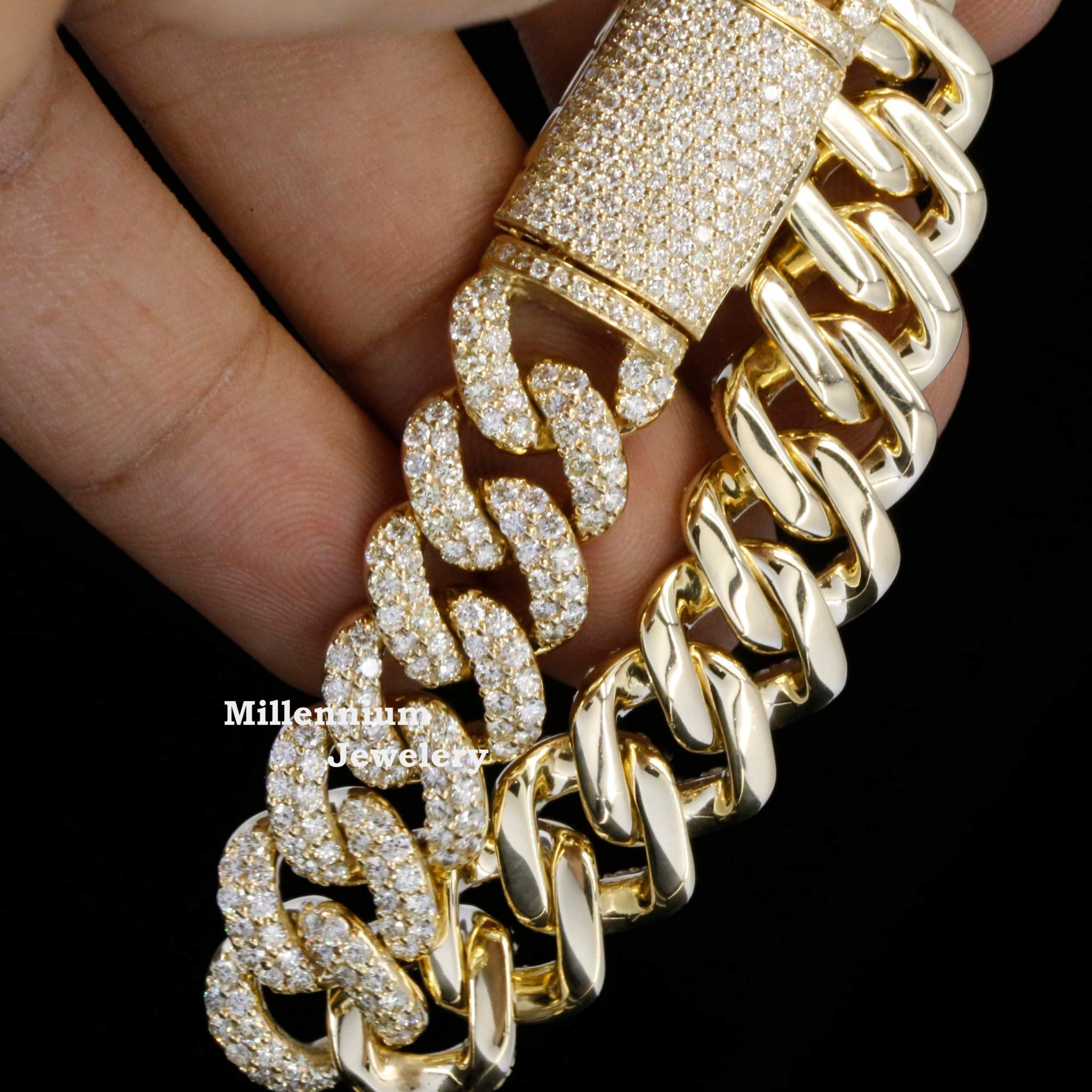 https://cdn.shopify.com/s/files/1/0571/2825/5601/files/MG_0091_1bdece7f-9bc8-47b4-902e-58e33dec800e.jpg?v=1741677969