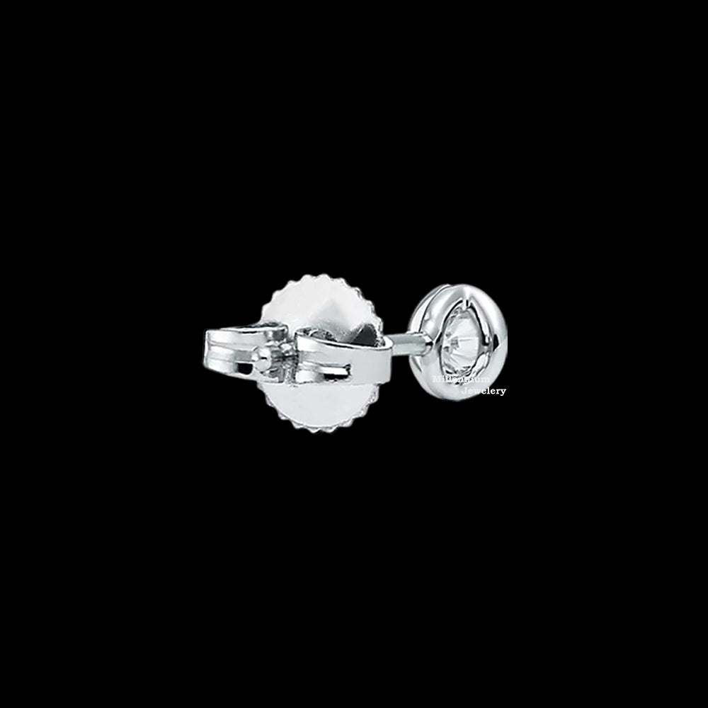 https://cdn.shopify.com/s/files/1/0571/2825/5601/files/MoissaniteEarrings2.jpg?v=1744790035