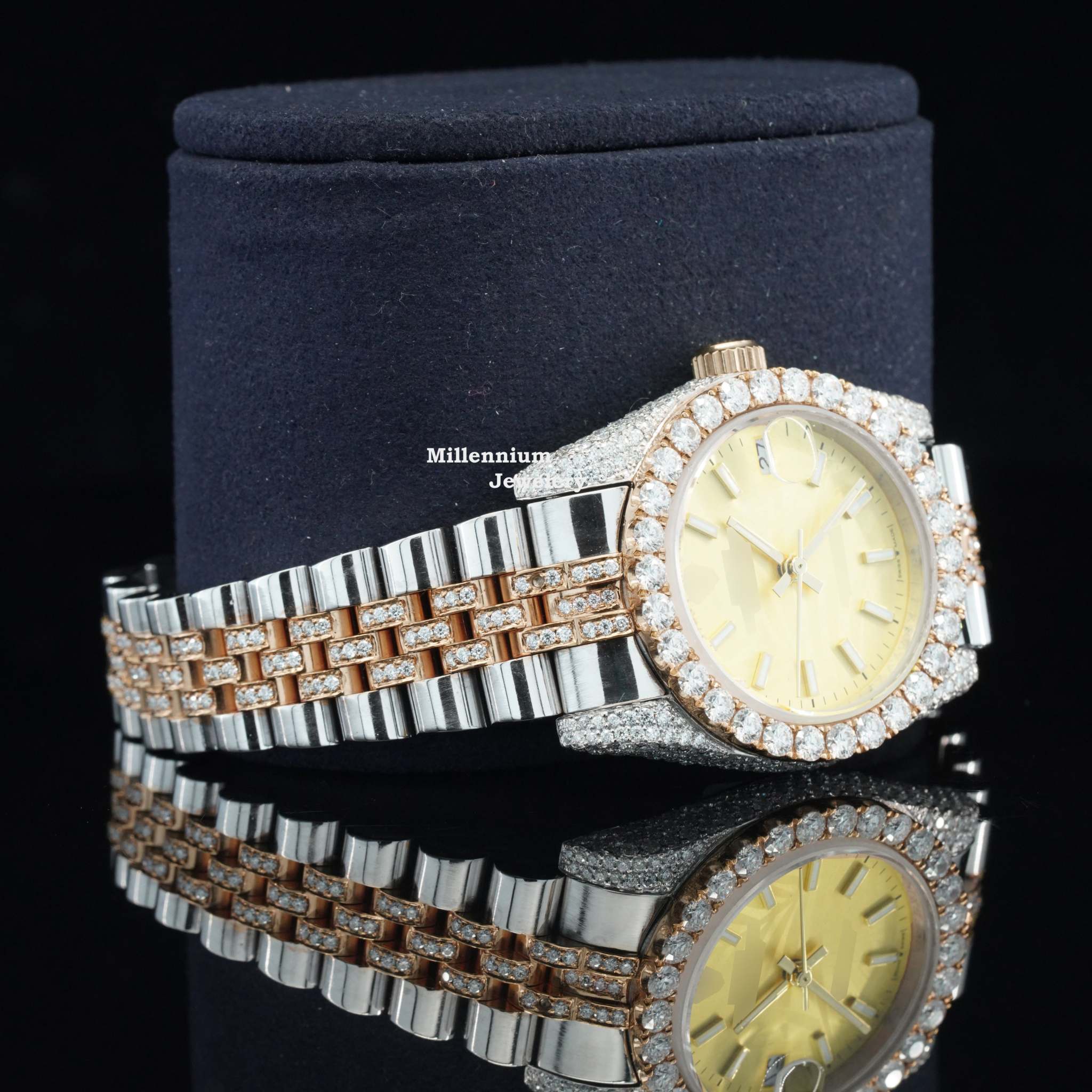 https://cdn.shopify.com/s/files/1/0571/2825/5601/files/RDSC07099copy.jpg?v=1740717129