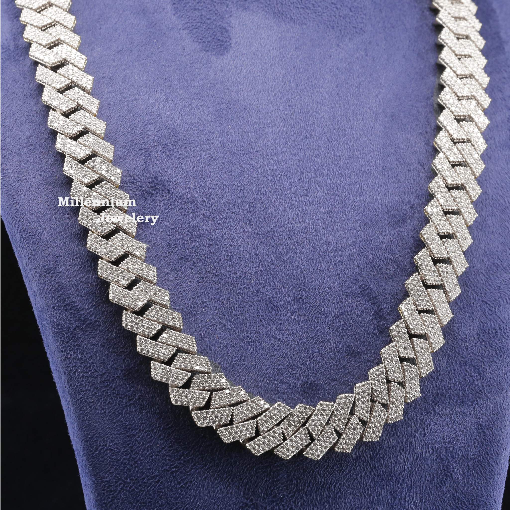 https://cdn.shopify.com/s/files/1/0571/2825/5601/files/W__MG_0893_copy_3eb602ec-e5cb-4baa-a7ab-bfbffc03a4a8.jpg?v=1722595362