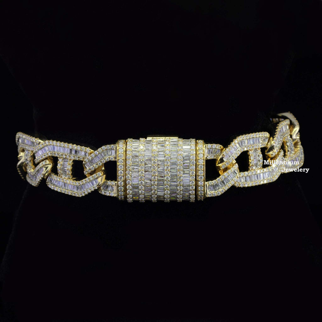 https://cdn.shopify.com/s/files/1/0571/2825/5601/files/YFMB8362_8_copy_e5e30913-5ffe-4265-84fc-7d179cbcf783.jpg?v=1746439999